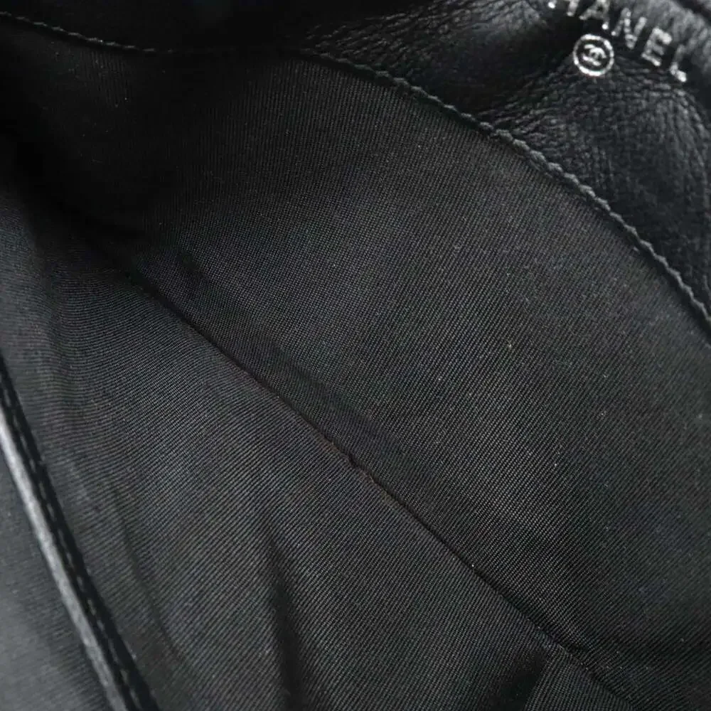 CHANEL Black Diamond Leather Logo Wallet - Picture 10 of 10